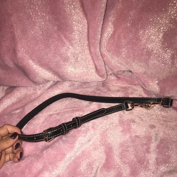 Dooney & Bourke Zip Zip Domed Satchel 🖤 - Picture 3 of 9